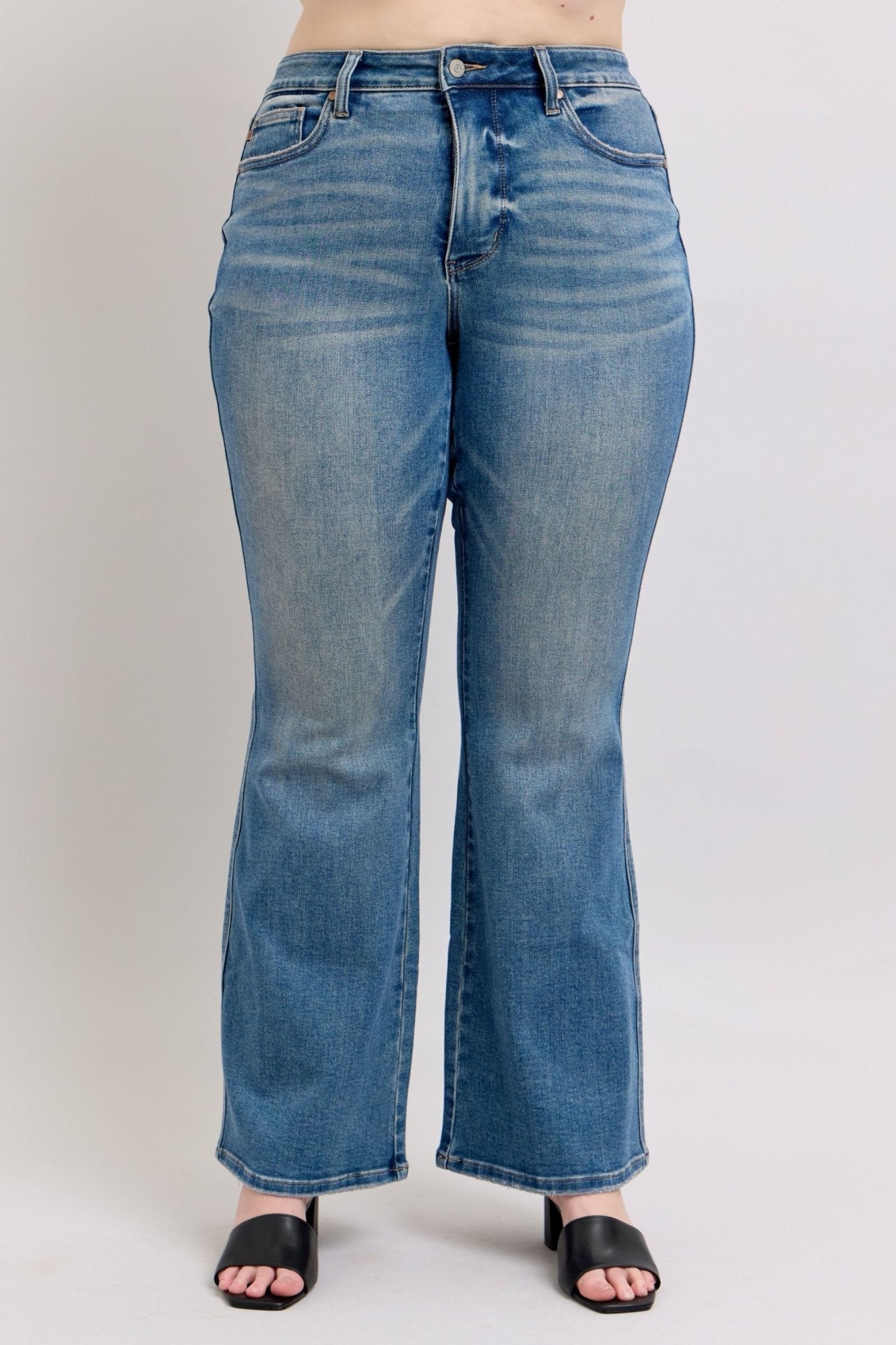 Judy Blue MR Tummy Control Vintage Wash Jeans - Too Dimes Boutique