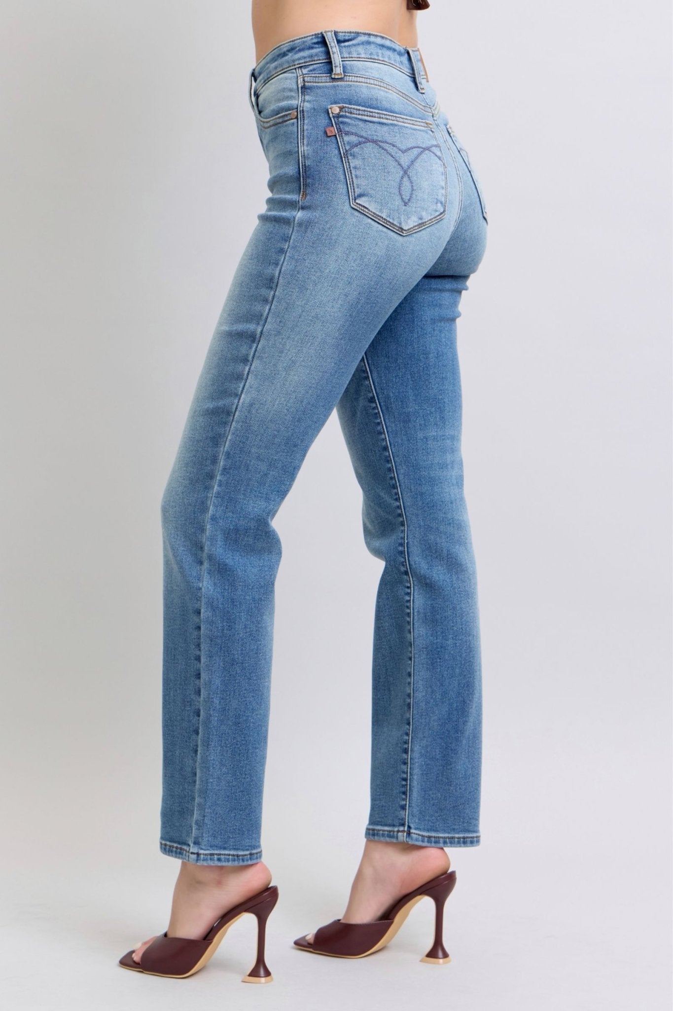 Judy Blue Full Size Run Vintage Wash Thermal Straight Jeans - Too Dimes Boutique