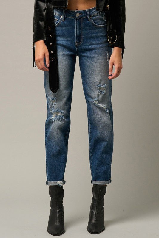 GIRLFRIEND JEANS / STRETCHED - Too Dimes Boutique