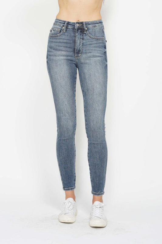 Judy Blue Full Size Tummy Control Contrast Wash Skinny Jeans - Too Dimes Boutique