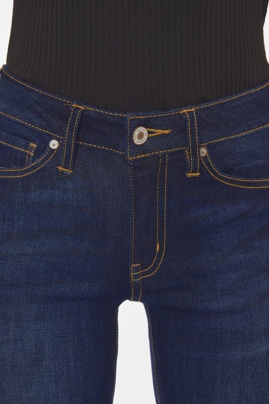 Mid Rise Basic Super Skinny Jeans - Too Dimes Boutique