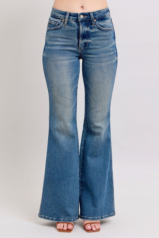 Judy Blue MR Tummy Control Vintage Wash Jeans - Too Dimes Boutique