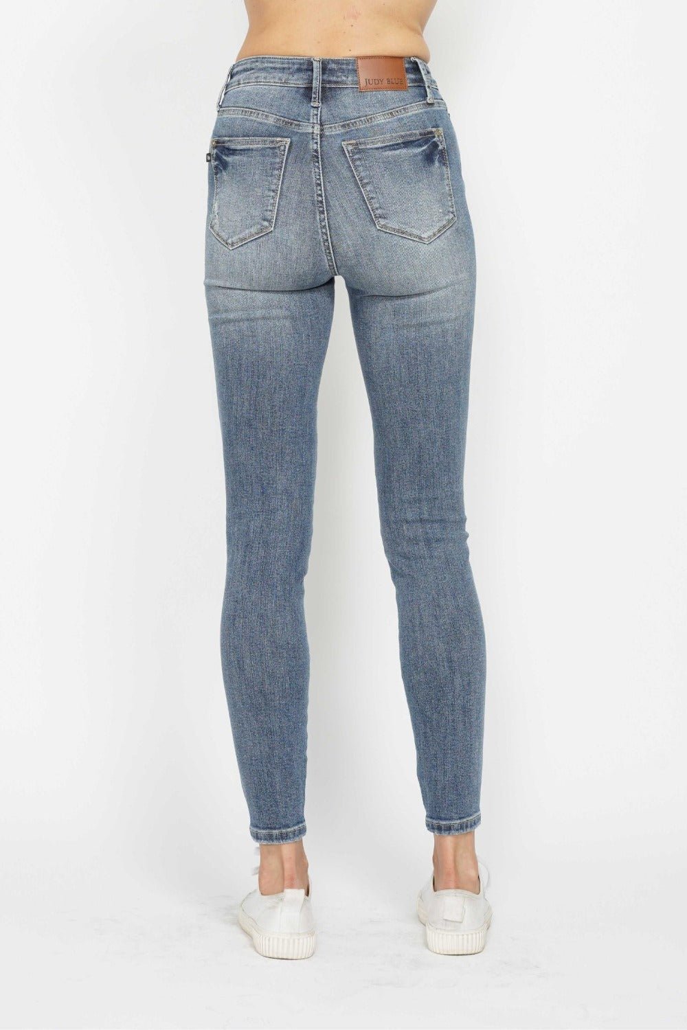 Judy Blue Full Size Tummy Control Contrast Wash Skinny Jeans - Too Dimes Boutique